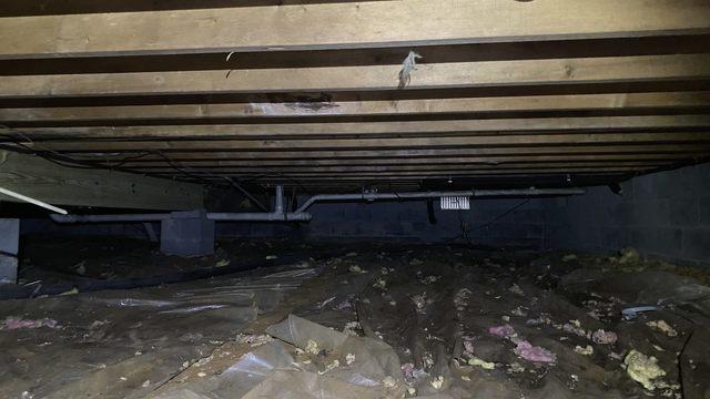 Crawl Space before encapsulation