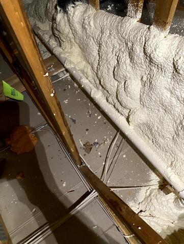 Spray Foam Kneewall