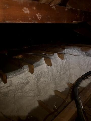 Spray Foam Insulation on Knee Wall